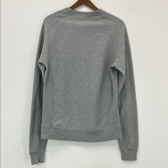 Roots Crew Neck Sweater Grey Women's Size Small Yoga Run Walk Relax Cozy Lounge - Picture 2 of 7